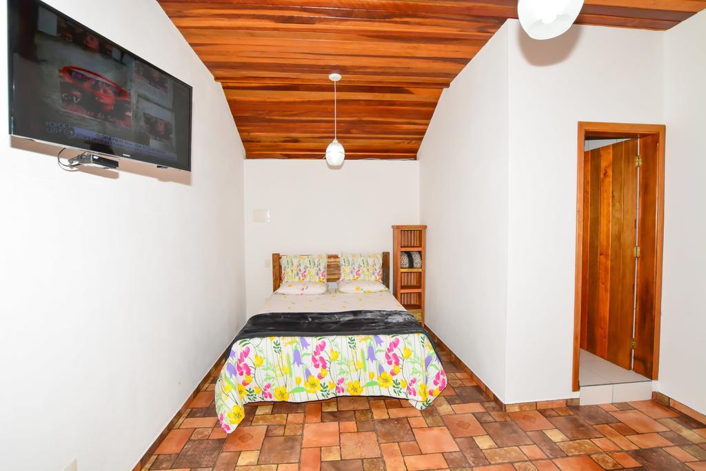 Pousada Bruxa Marela Monte Verde Kültér fotó